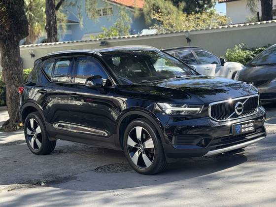 VOLVO XC40 2.0 T4 GASOLINA GEARTRONIC VOLVO XC40 2.0 T4 GASOLINA GEARTRONIC